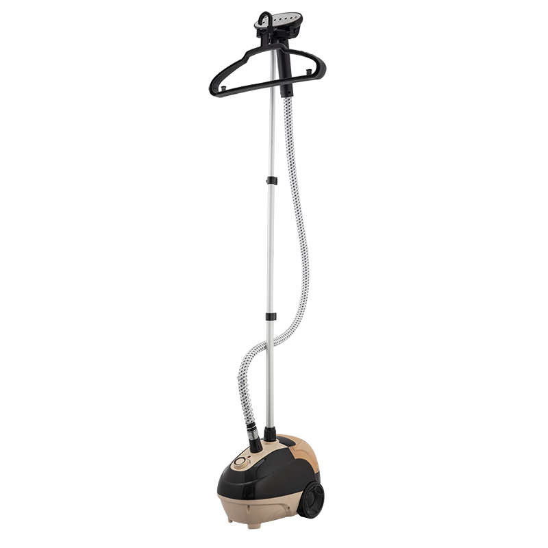 Comodo vaporizzatore verticale per indumenti